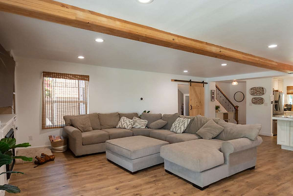 13405 living 2