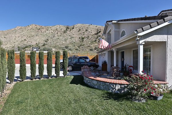 CapEquityCanyonCountryHilltop14