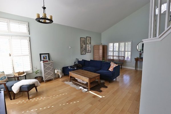 CapEquityCanyonCountryHilltop20