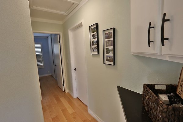 CapEquityCanyonCountryHilltop36