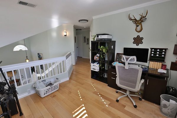 CapEquityCanyonCountryHilltop29