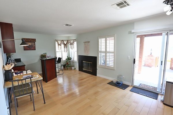 CapEquityCanyonCountryHilltop21