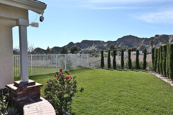 CapEquityCanyonCountryHilltop13