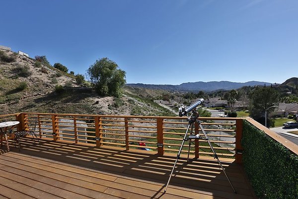 CapEquityCanyonCountryHilltop38